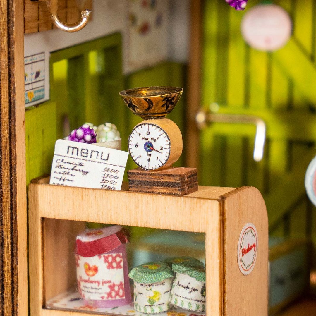 DIY Miniature Dollhouse Kit: Sweet Jam Shop