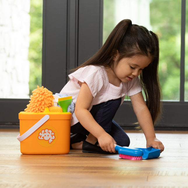 Pretendables Cleaning Set — Snapdoodle Toys & Games