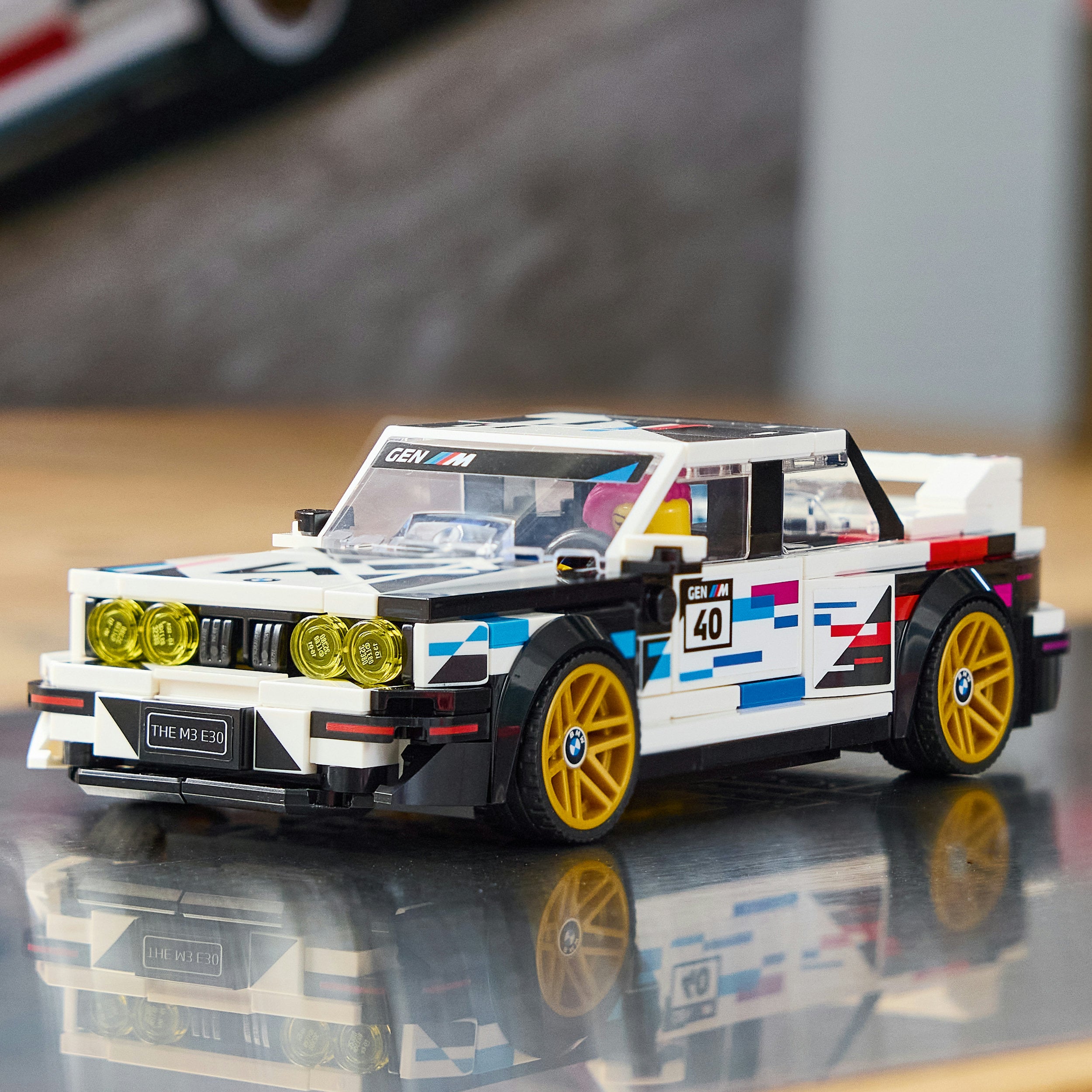 77263 LEGO&reg; Speed Champions BMW M3 (E30)