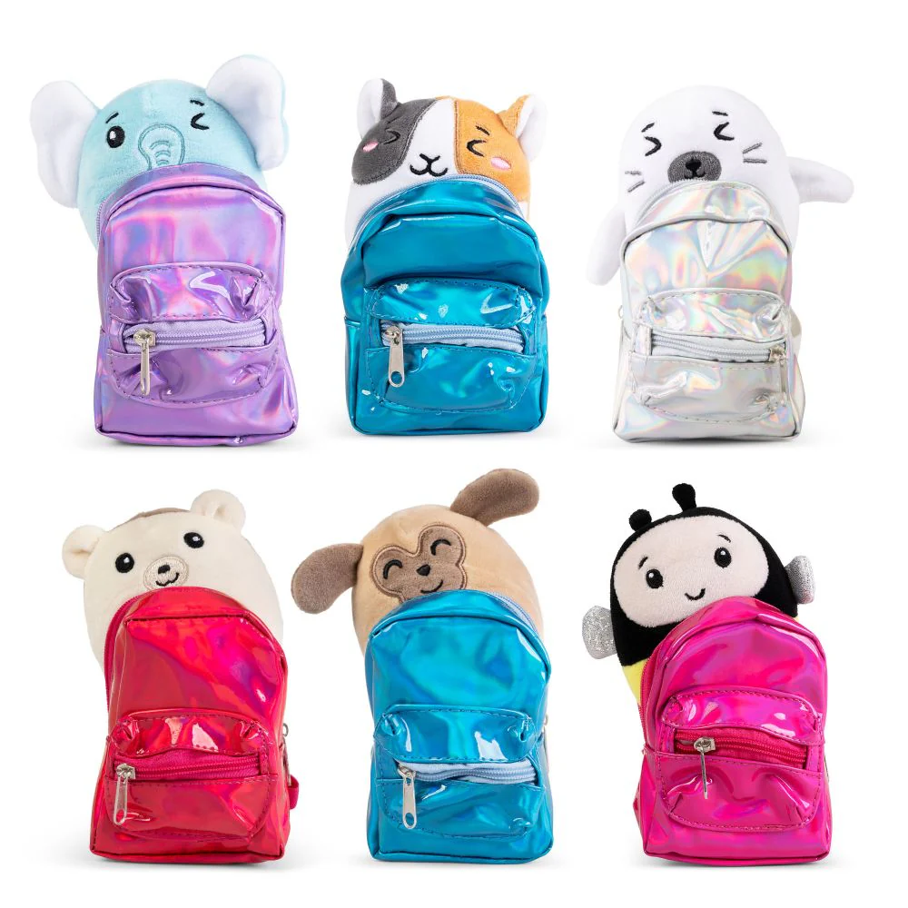 Cuddles Clip &amp; Cuddle: Paw with Backpack