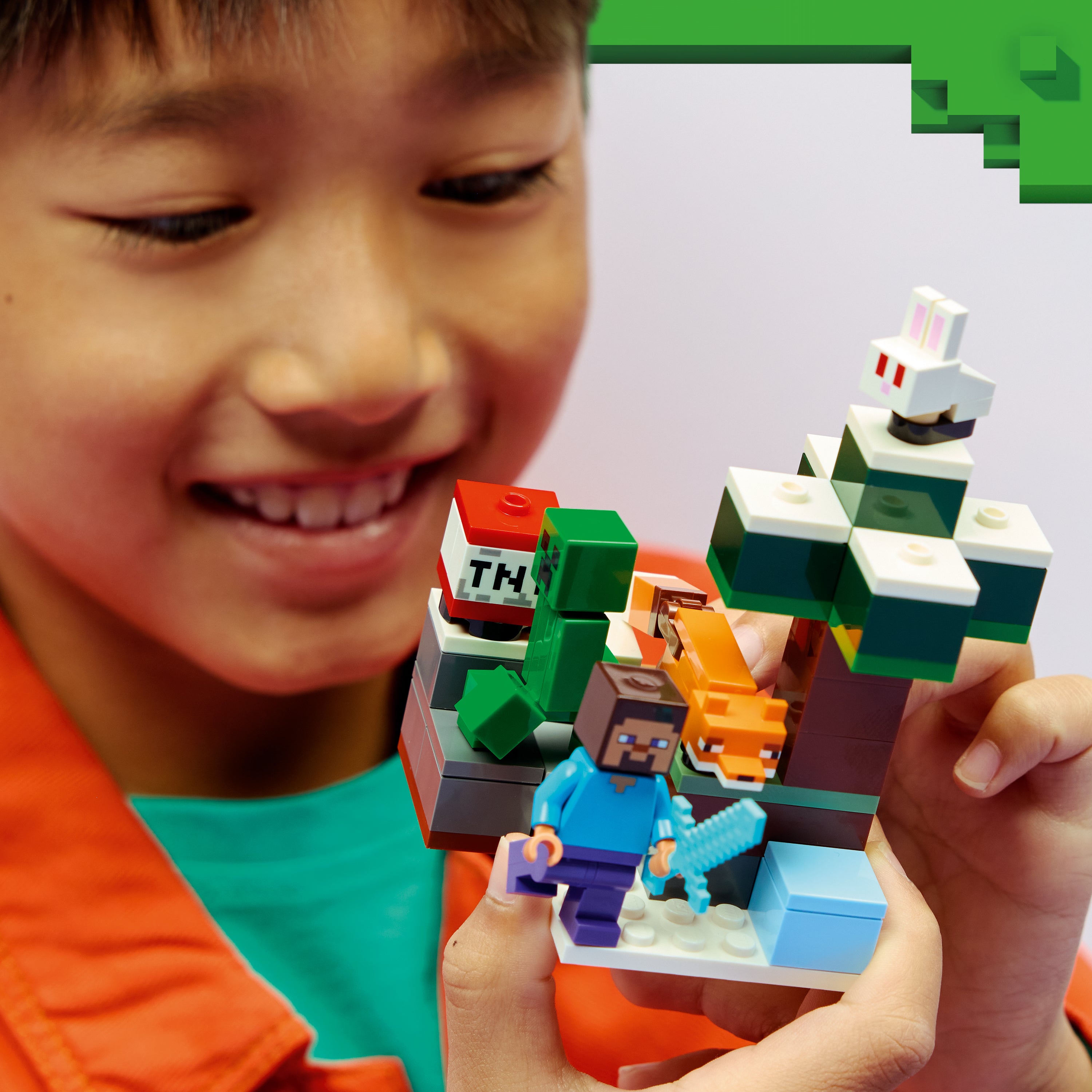 21583 LEGO&reg; Minecraft&reg; Steve&rsquo;s Taiga Adventure