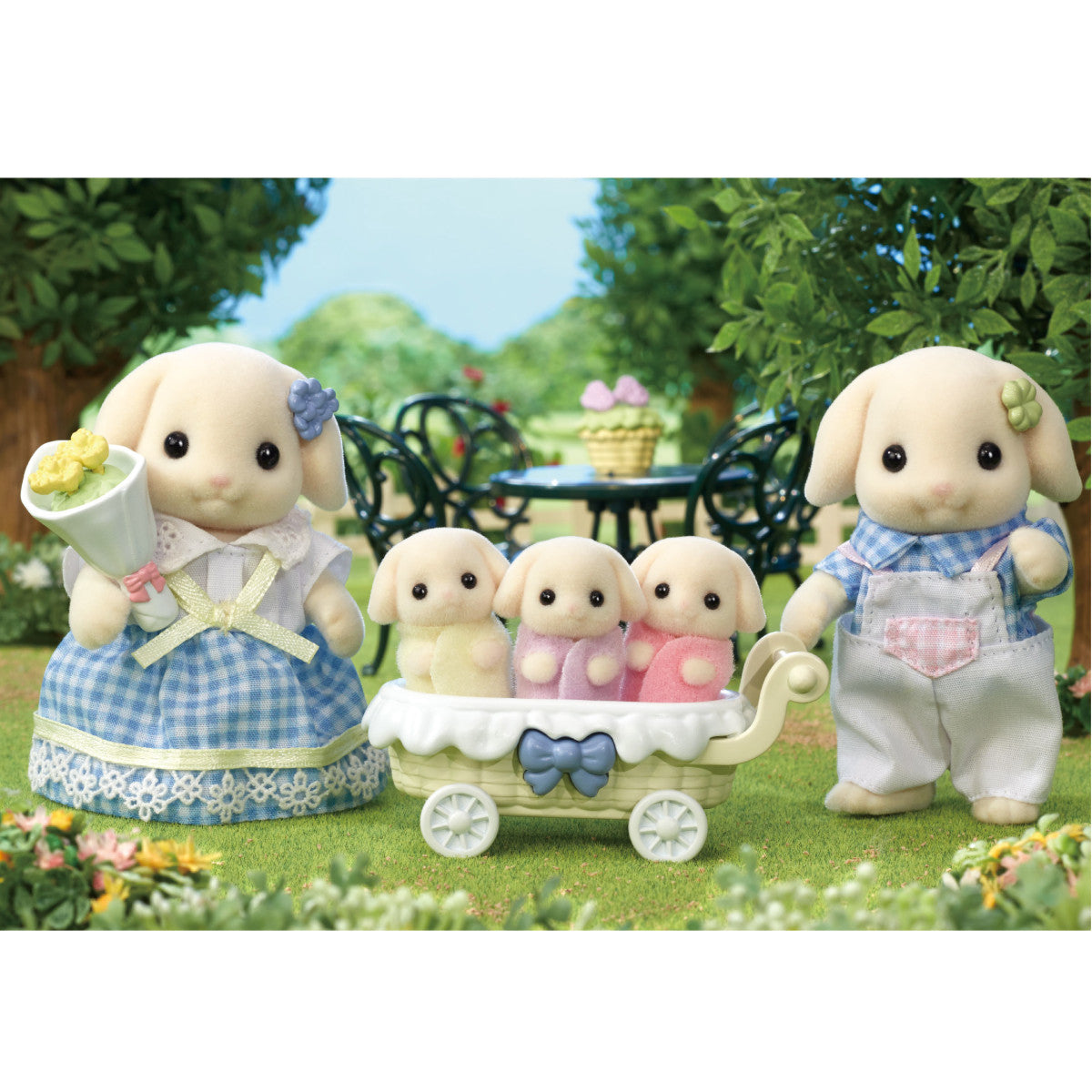 CC Flora Rabbit Family