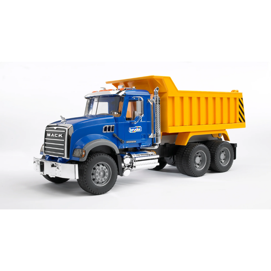 MACK Granite Dump Truck