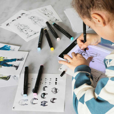 Artissimo Create-Your-Own Manga Characters Rechargeable Light Pad