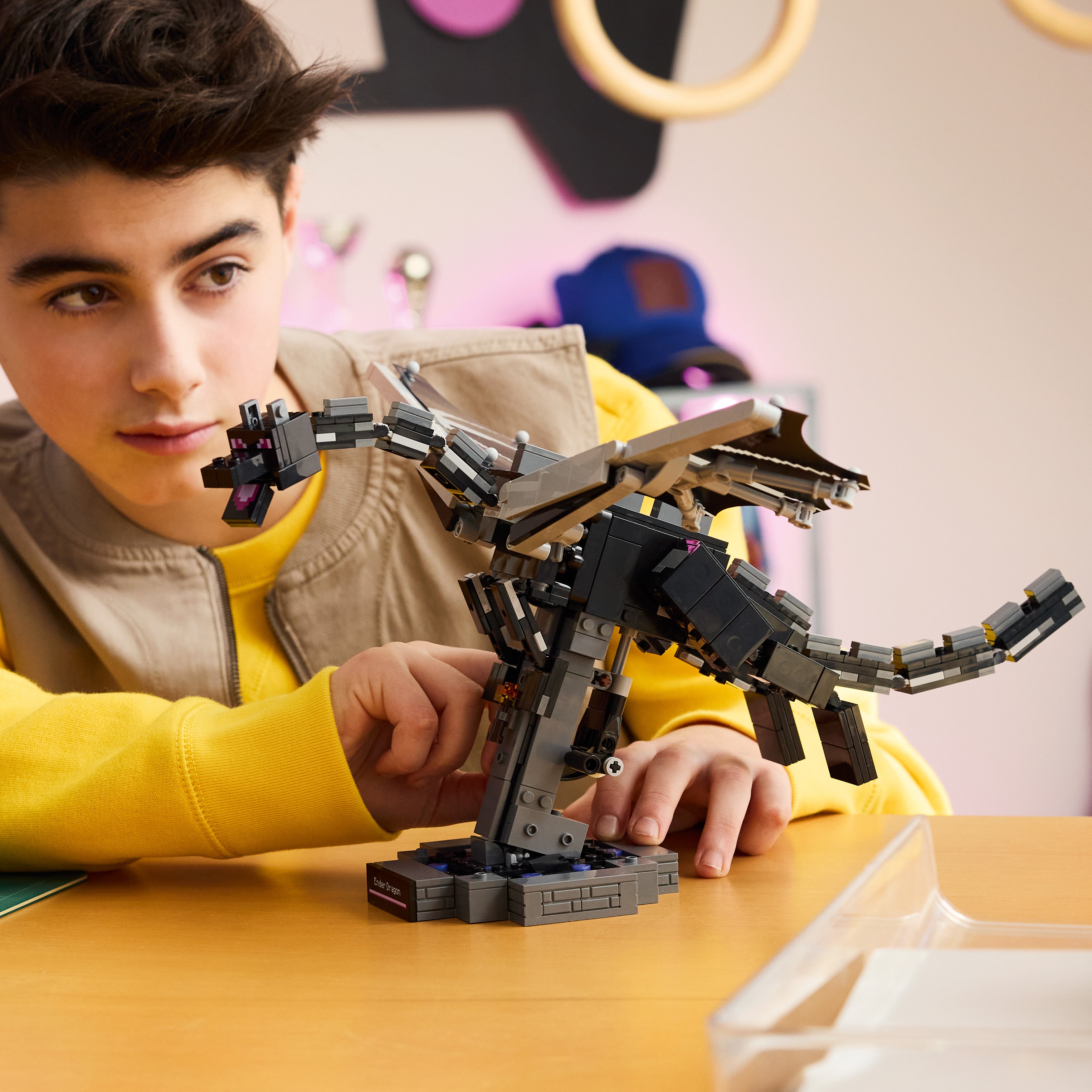21595 LEGO&reg; Minecraft&reg; The Ender Dragon
