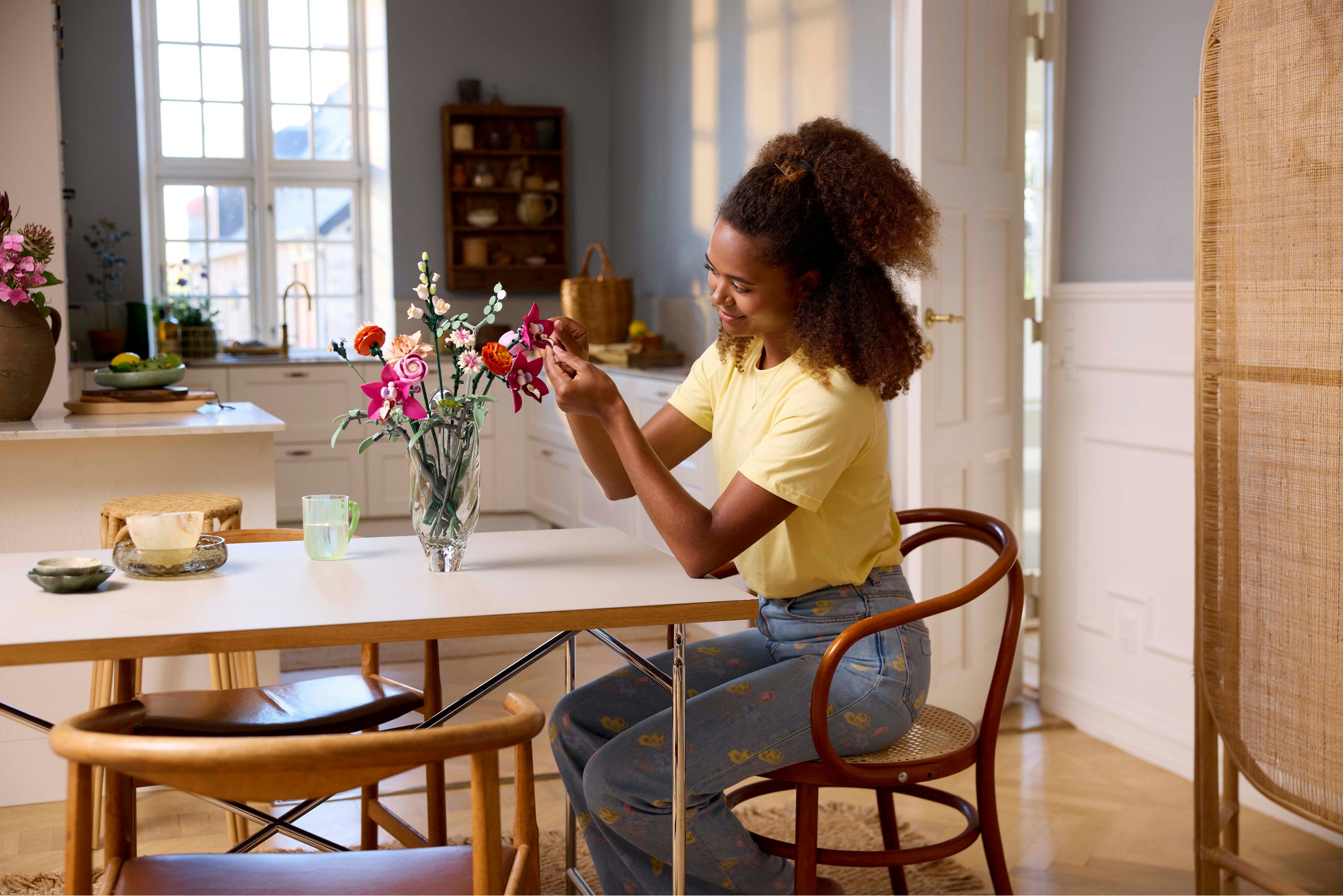 LEGO&reg; Botanicals Pretty Pink Flower Bouquet 10342