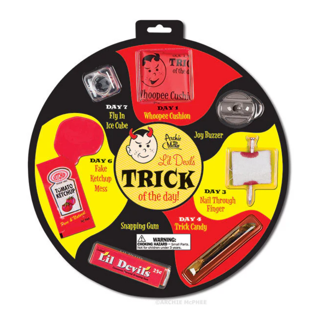 TRICK トリック スクイーズキーチェーン Trick of the Day Joke Set — Snapdoodle Toys & Games