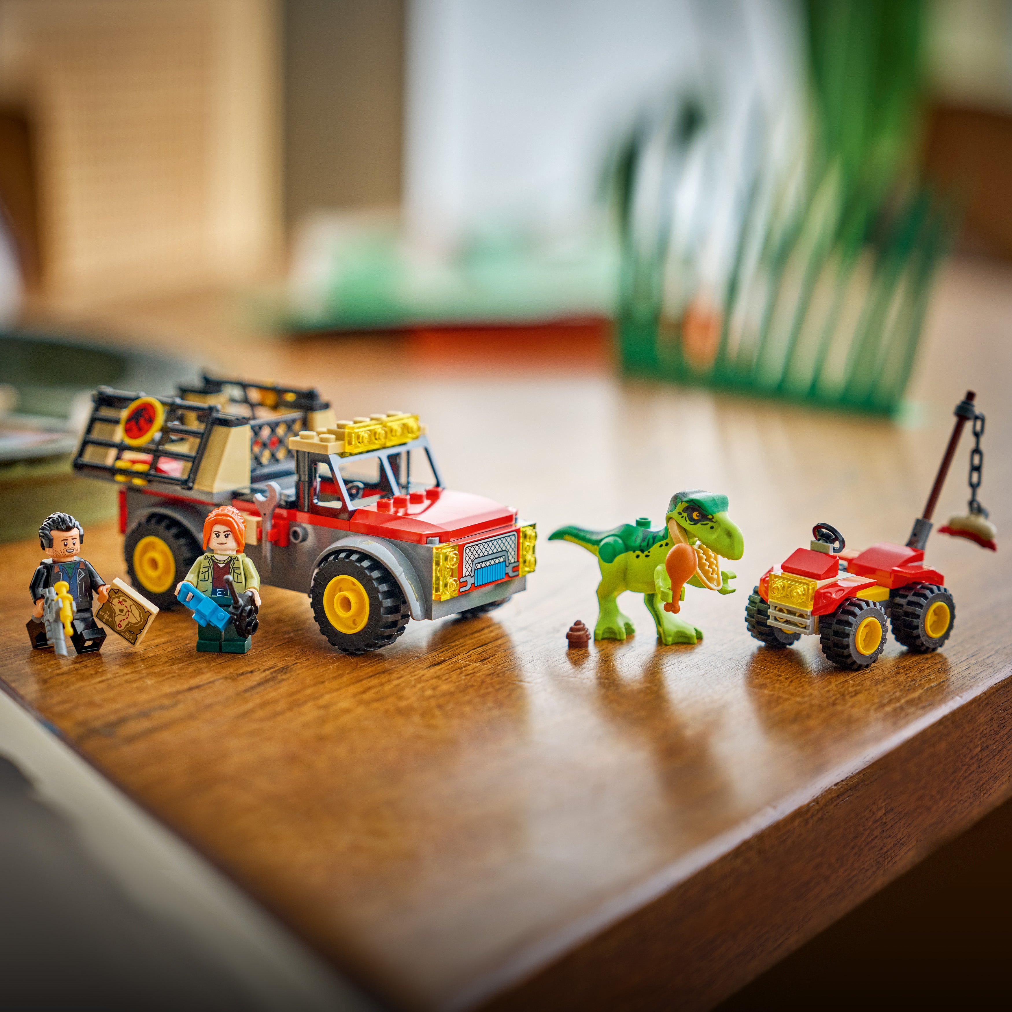 77978LEGO&reg; Jurassic World Young T. rex Transport Truck