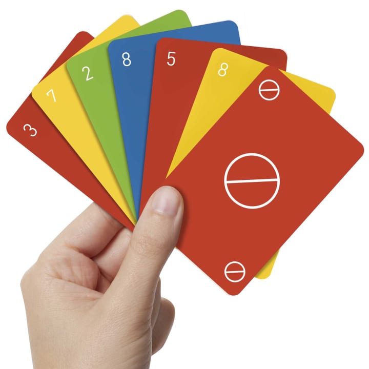 Uno - Minimalist Card Game