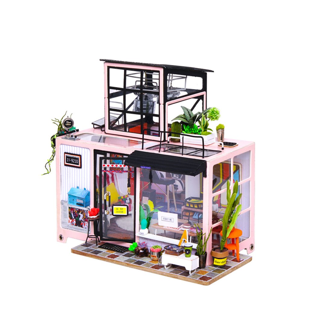 DIY Miniature Dollhouse Kit: Kevin's Studio
